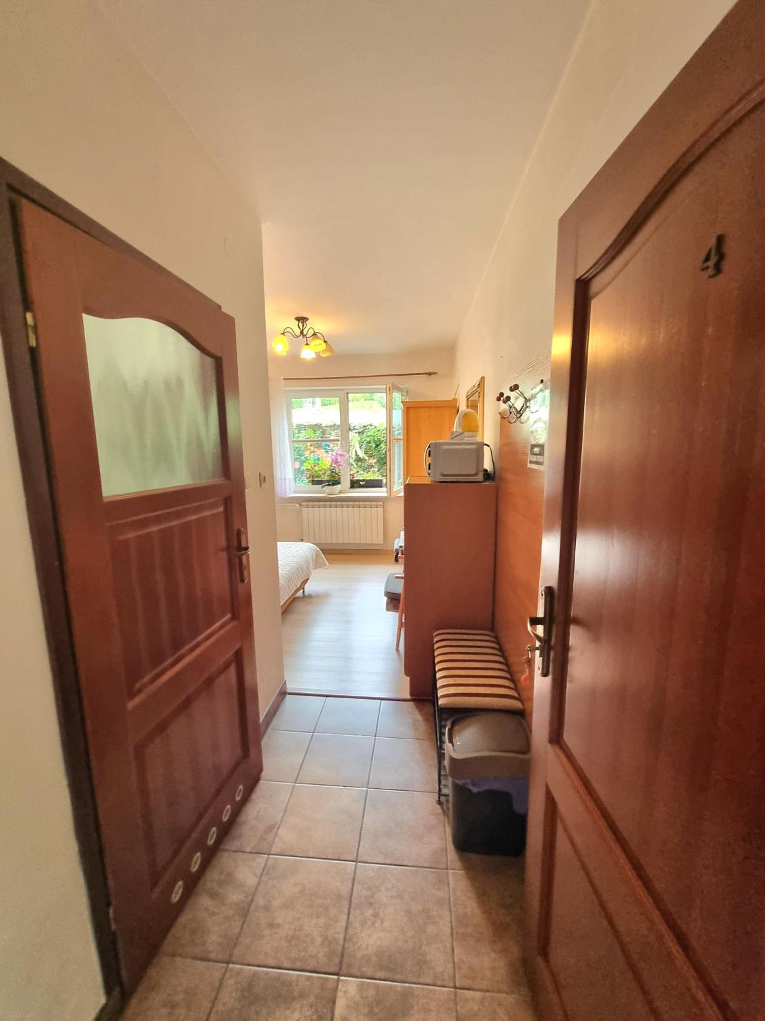 Kacperek W Centrum Willowa 4a Privatunterkunft Szczyrk